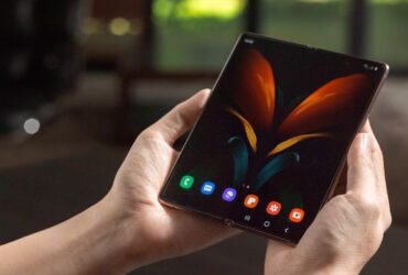 Galaxy Z Fold 2 3 169