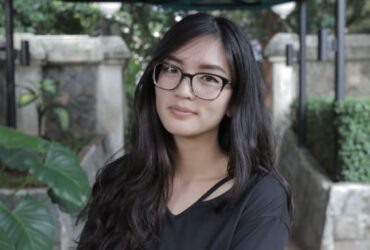Kenalan Sama Crystal Widjaja