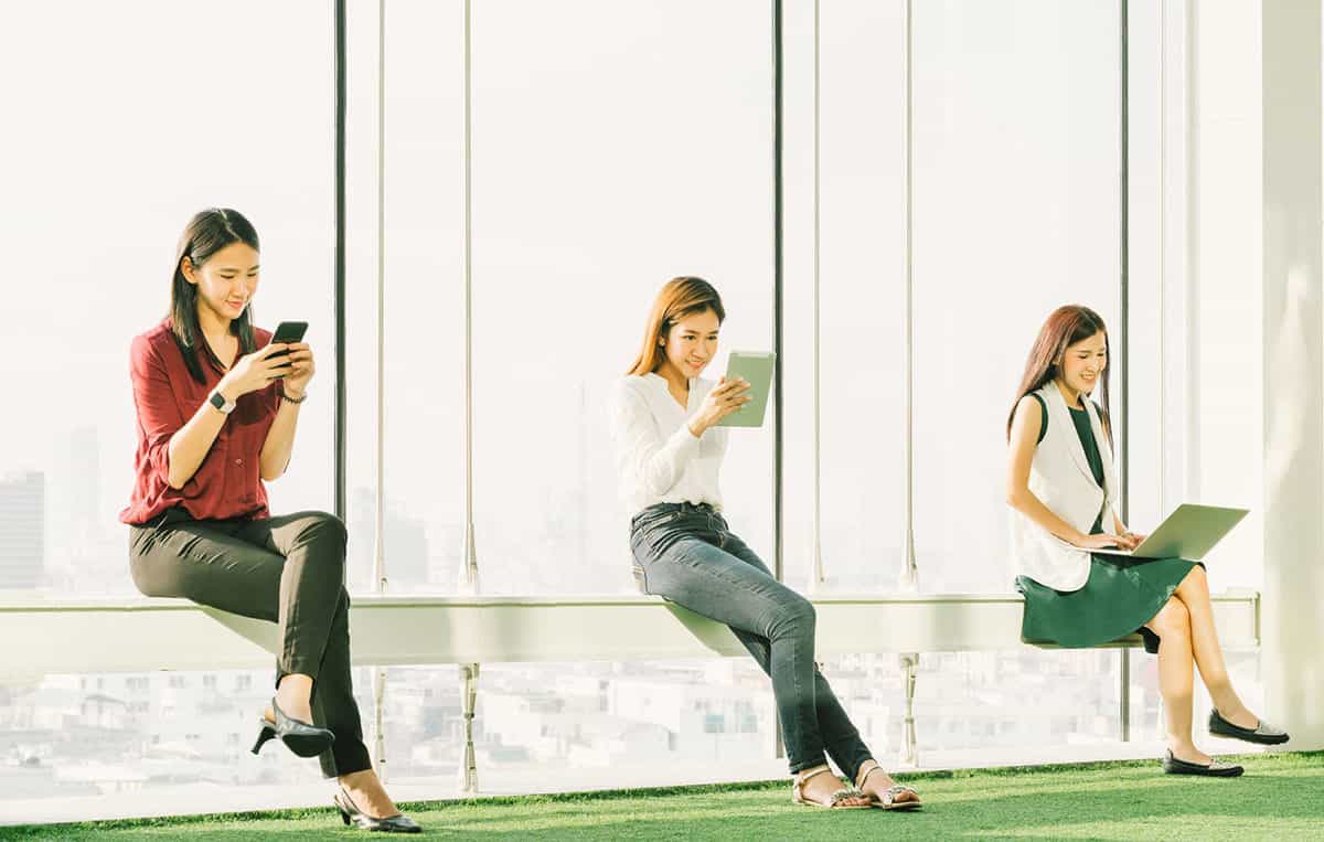Liburan Waktunya Jauhi Smartphone