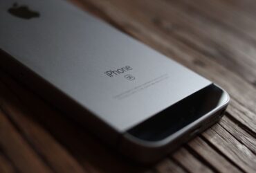 Iphone Se 2 Diklaim Paling Murah
