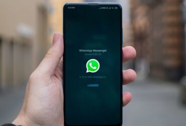 Whatsapp Mungkinkan Pengguna Mute Suara Orang Lain Saat Group Call