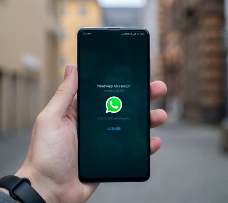 Whatsapp Mungkinkan Pengguna Mute Suara Orang Lain Saat Group Call