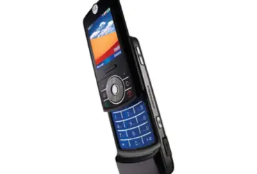 Moto Rizr Tampilkan Konsep Layar Gulung Di Mwc 2023
