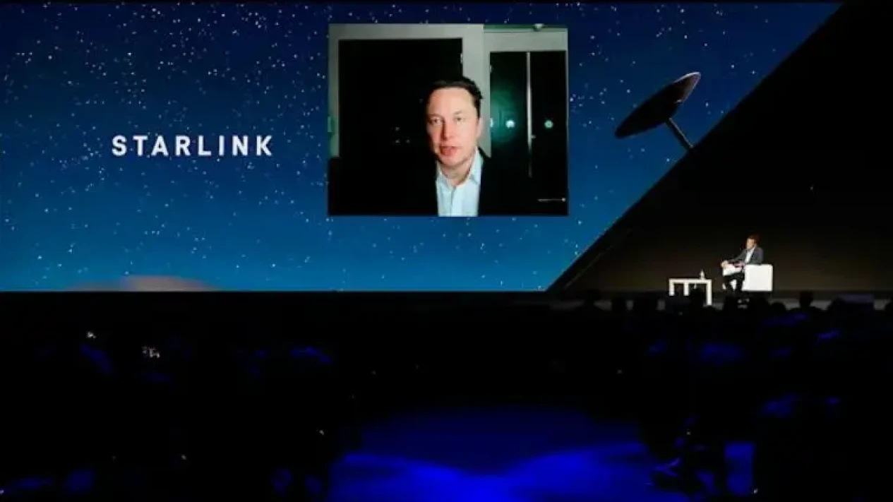 Elon Musk Dan Starlink