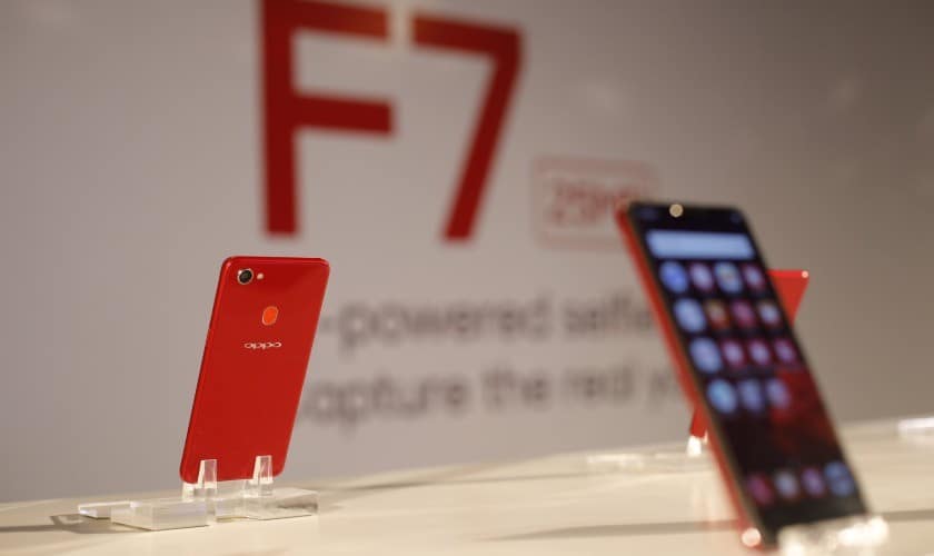 Oppo F7 Juga Sediakan Kapasitas 128 Gb