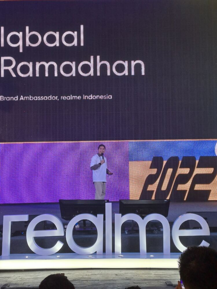 Realme 828 Fan Festival