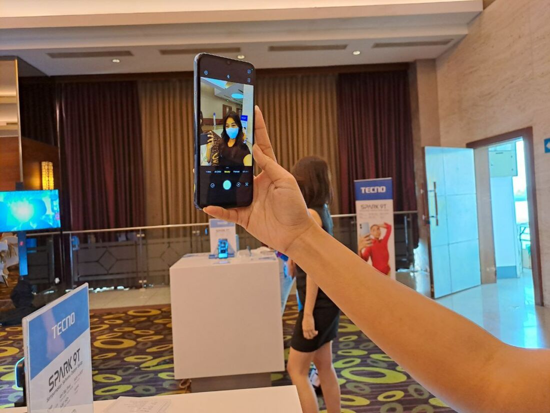 Tecno Spark 9T