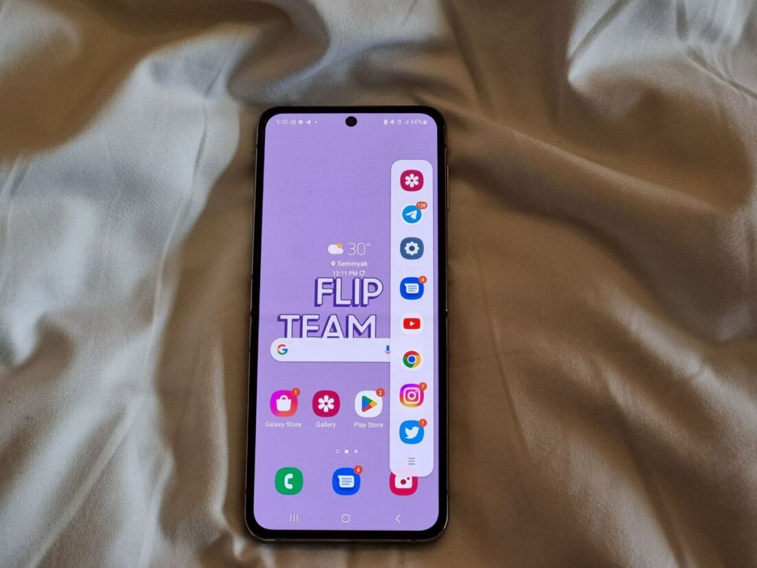 Makin Seru Multitasking Pakai Fitur Edge Panel