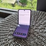 Cara Pakai Flex Mode Panel Galaxy Z Flip4 5G Buat Multitasking