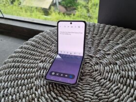Cara Pakai Flex Mode Panel Galaxy Z Flip4 5G Buat Multitasking