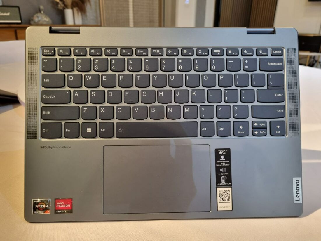 Lenovo Yoga