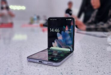 Hands On Oppo Find N2 Flip: Usung Desain Tipis