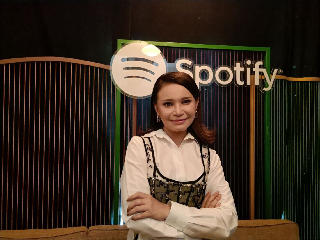 Cara Rossa Menghadapi Hate Comment Di Dunia Maya