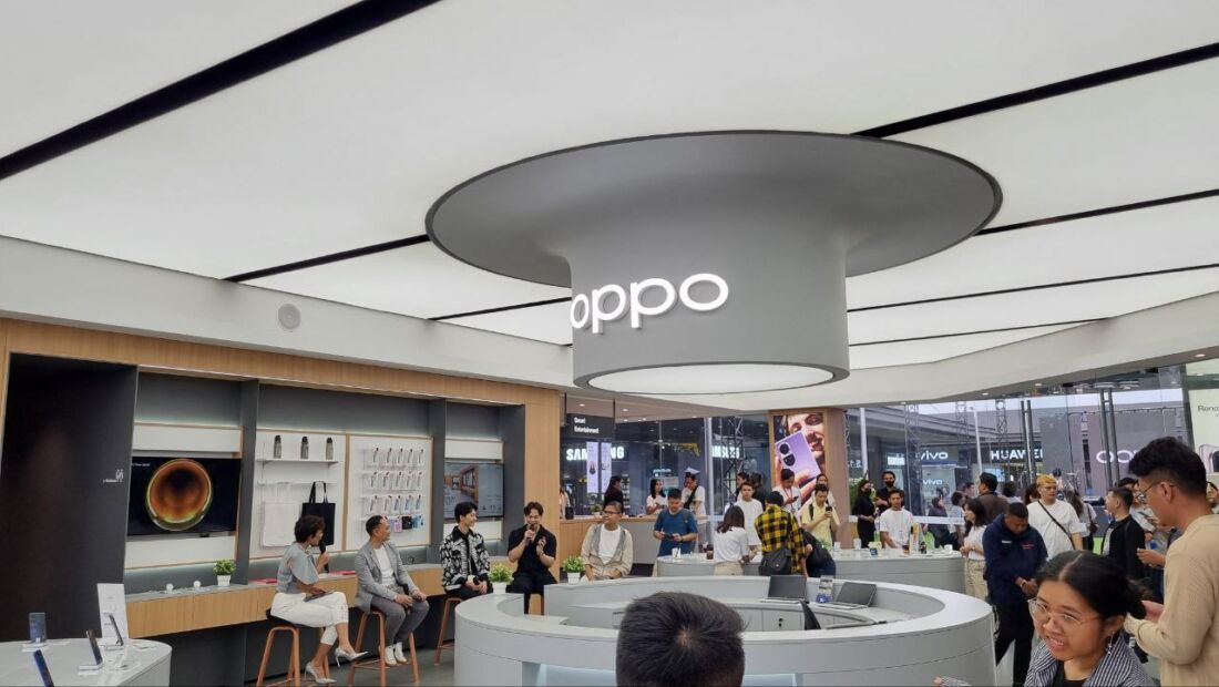 Oppo Premium Outlet Hadir Di Pik 2