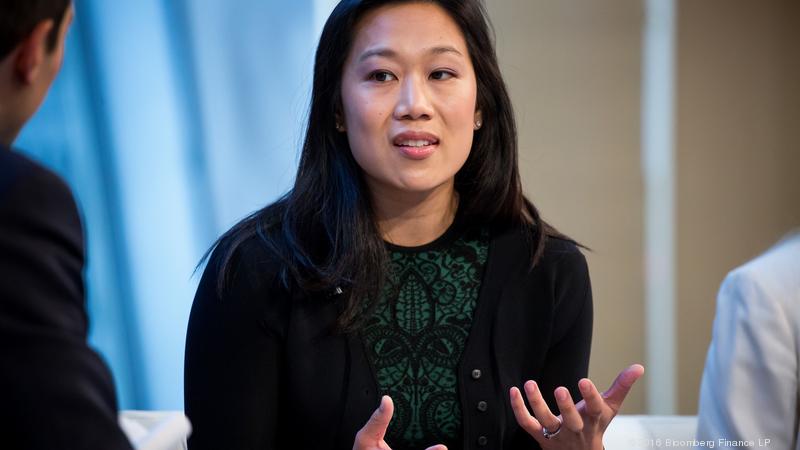 Wanita Ini Ngaku Bangga Jadi Istri Ceo Facebook