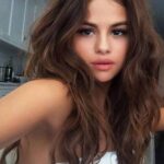 Selena Gomez Pakai Iphone 11 Pro Untuk Rekam Video Lose You To Love Me