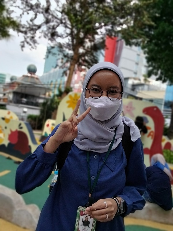 Selfie 1 1