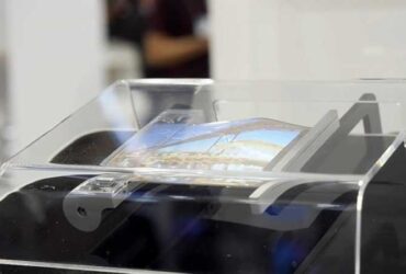 Smartphone Lipat Belum Dijual