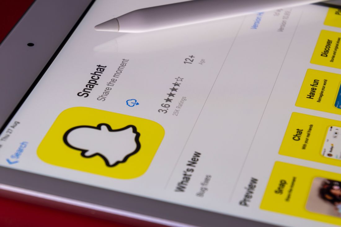 Snapchat Tambahkan Fitur Reaction Bitmoji Dan Thread Replies