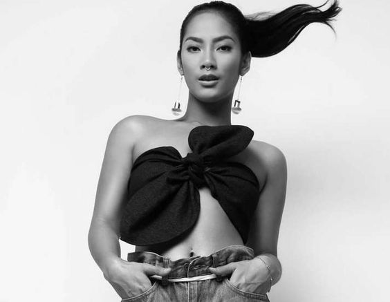 Foto Pamer Tubuh Tara Basro Viral Di Media Sosial