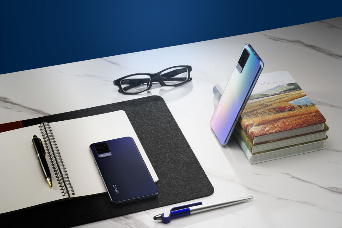 Vivo V21 5G 4