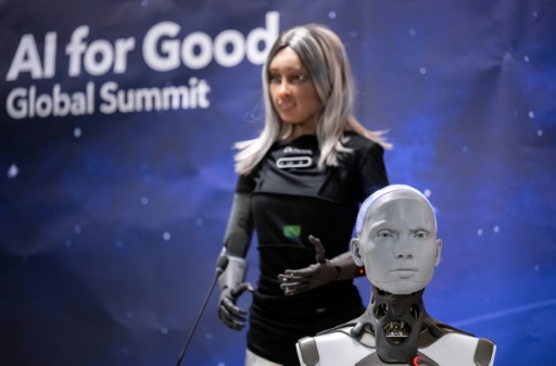 Robot Ai Akui Bisa Memimpin Dunia Lebih Baik Dari Manusia