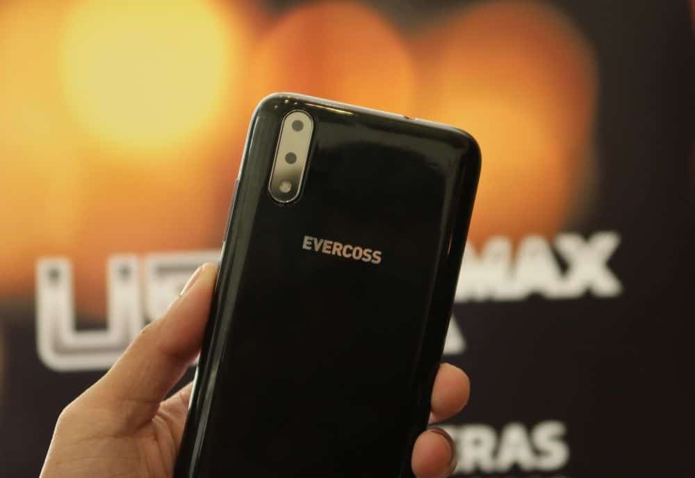 Yangcanggih Evercoss U50A