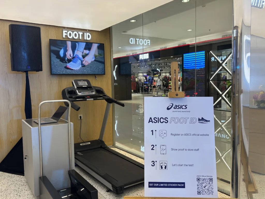 Asics2