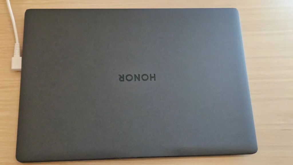 Honor Magicbook Art 14
