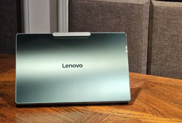 Laptop Lenovo Aura Edition