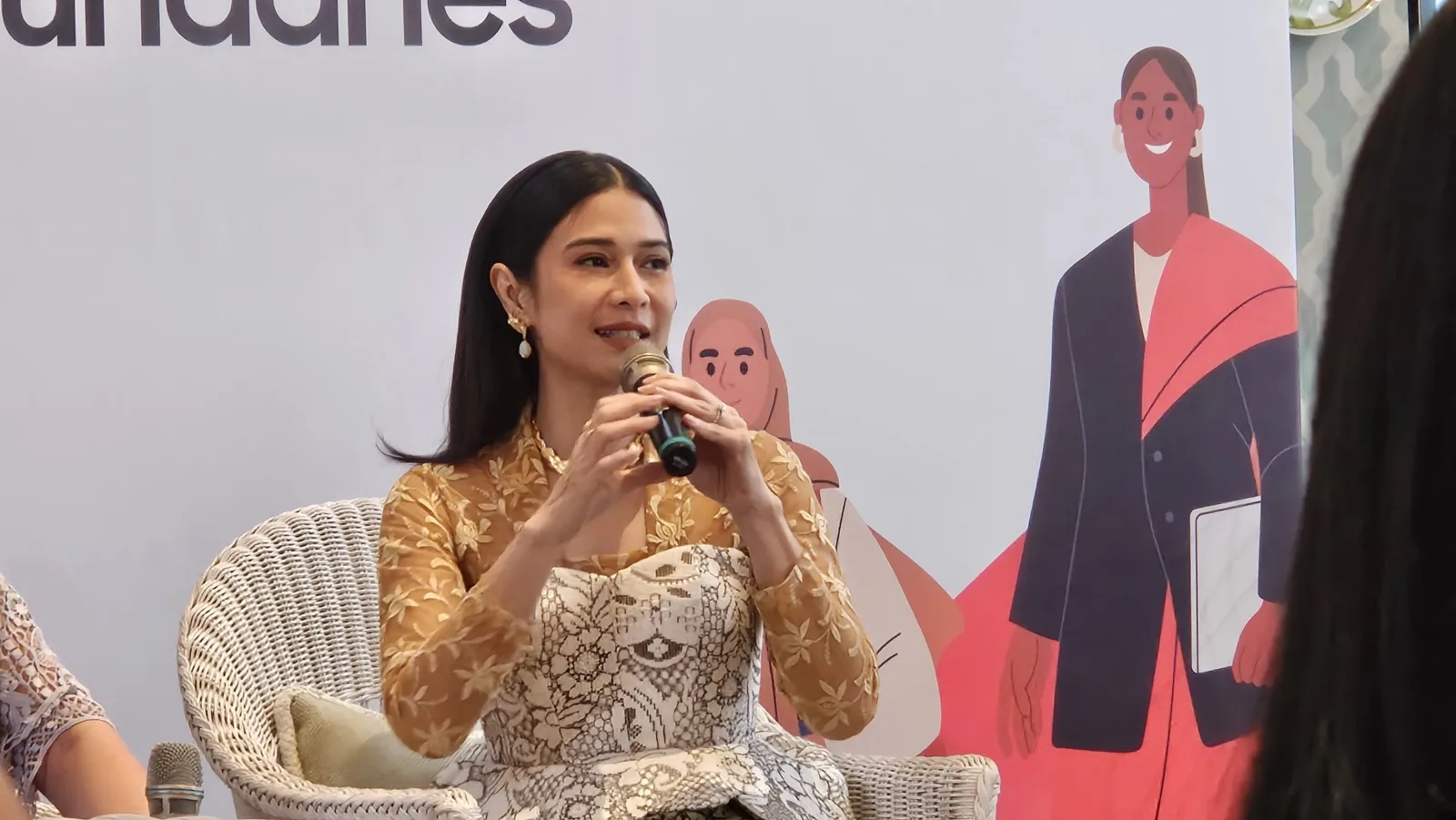 Dian Sastro