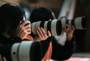 Sony Luncurkan Lensa Telephoto Zoom Pertama Di Dunia