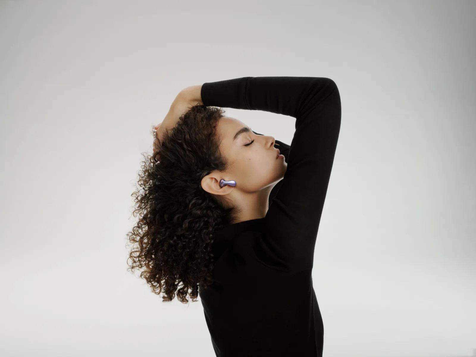 Huawei Freebuds 6 Hadir, Earbuds Open-Fit Dual Driver Pertama Di Indonesia