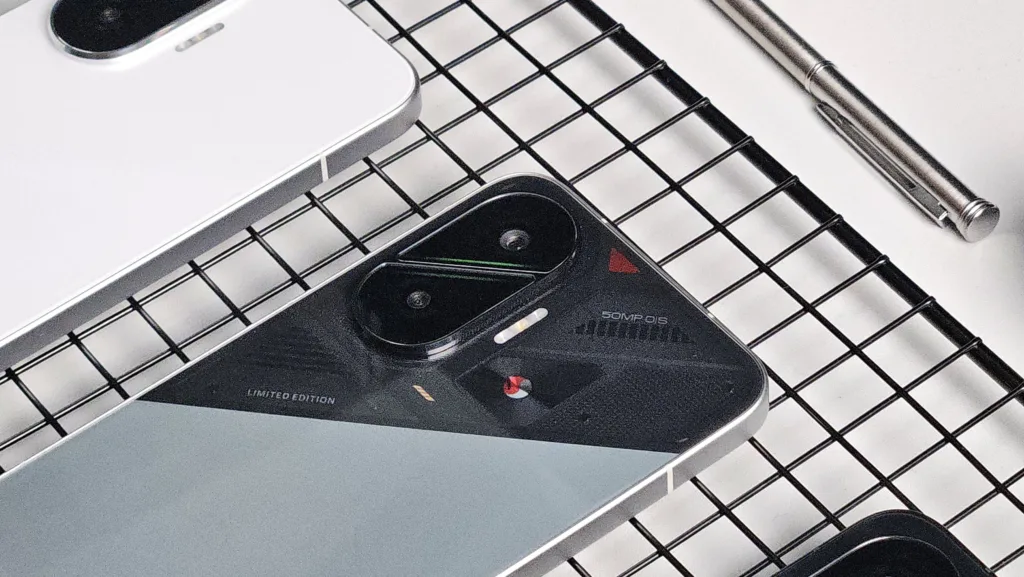 Poco F7