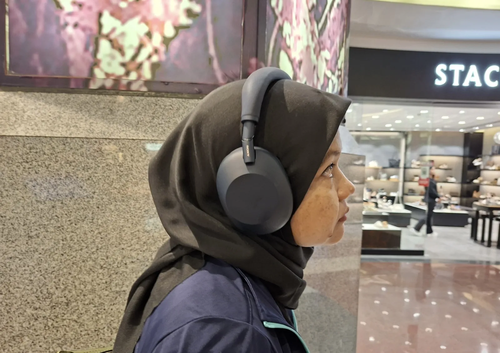 Wh 1000Xm6 Dibanderol Rp7.499.000