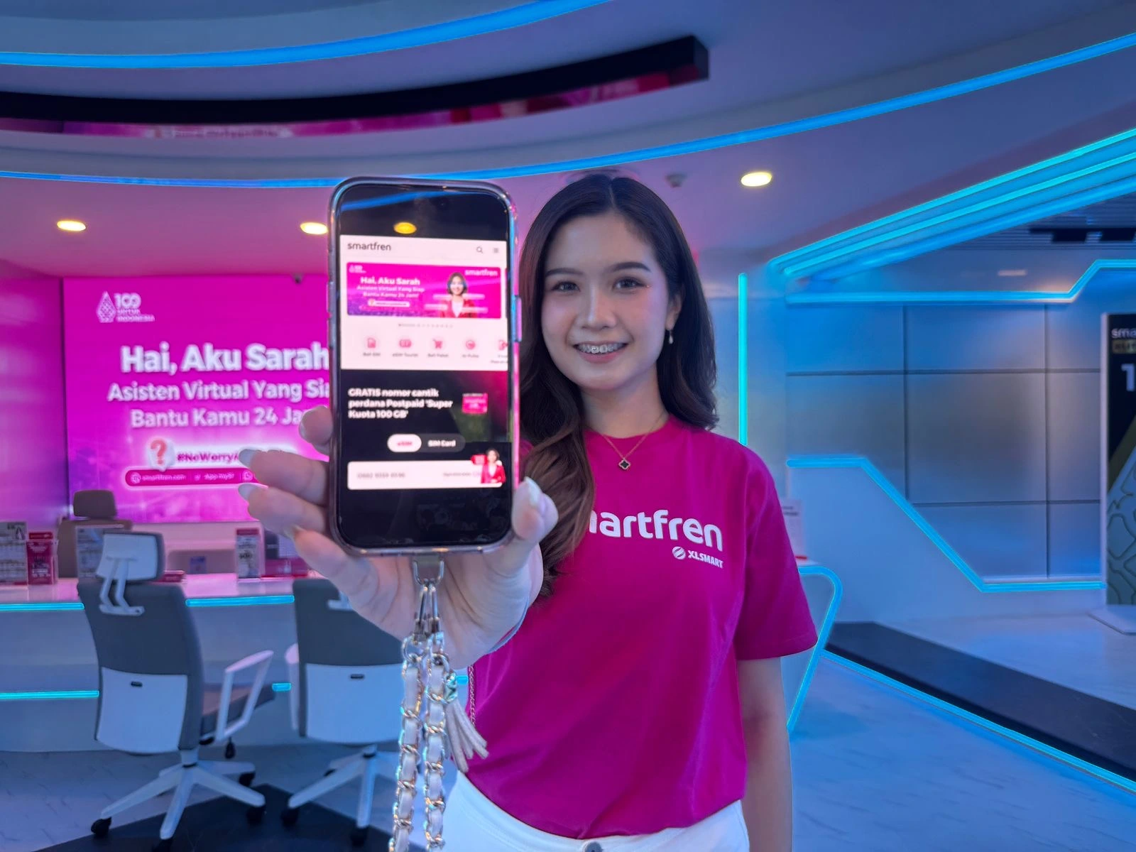 Sarah Asisten Virtual Ai Smartfren
