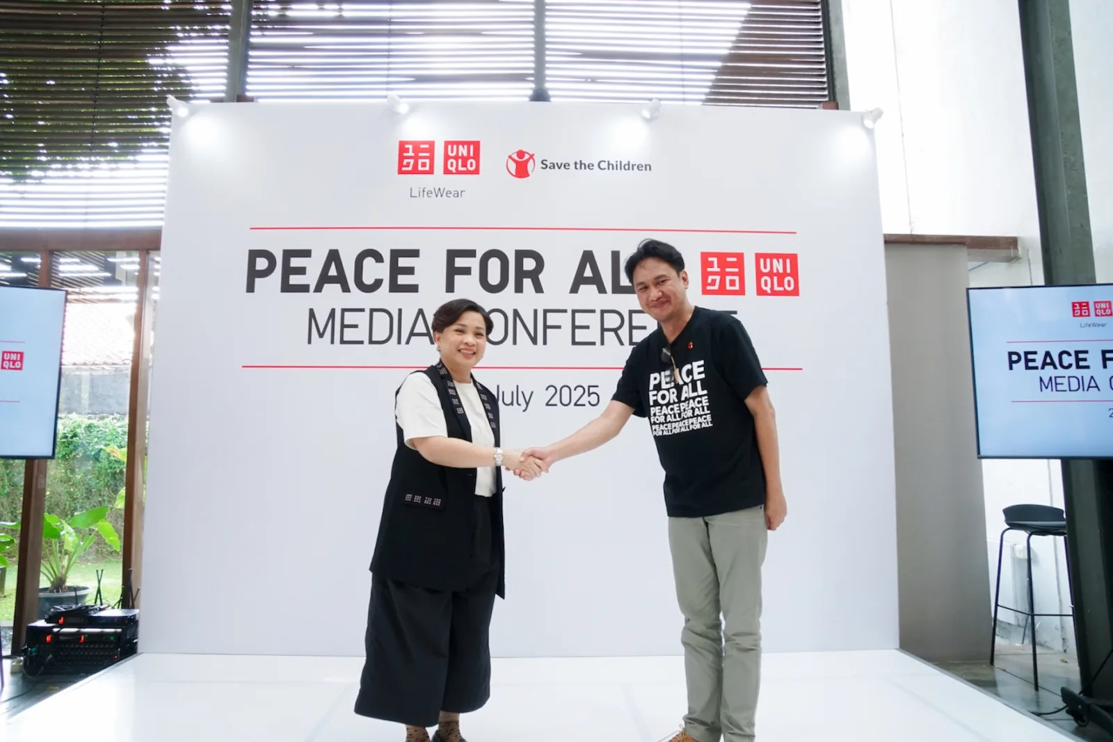 Uniqlo Peace For All 1