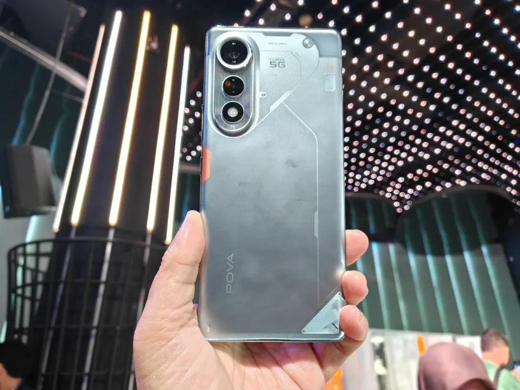 Tecno Pova 7
