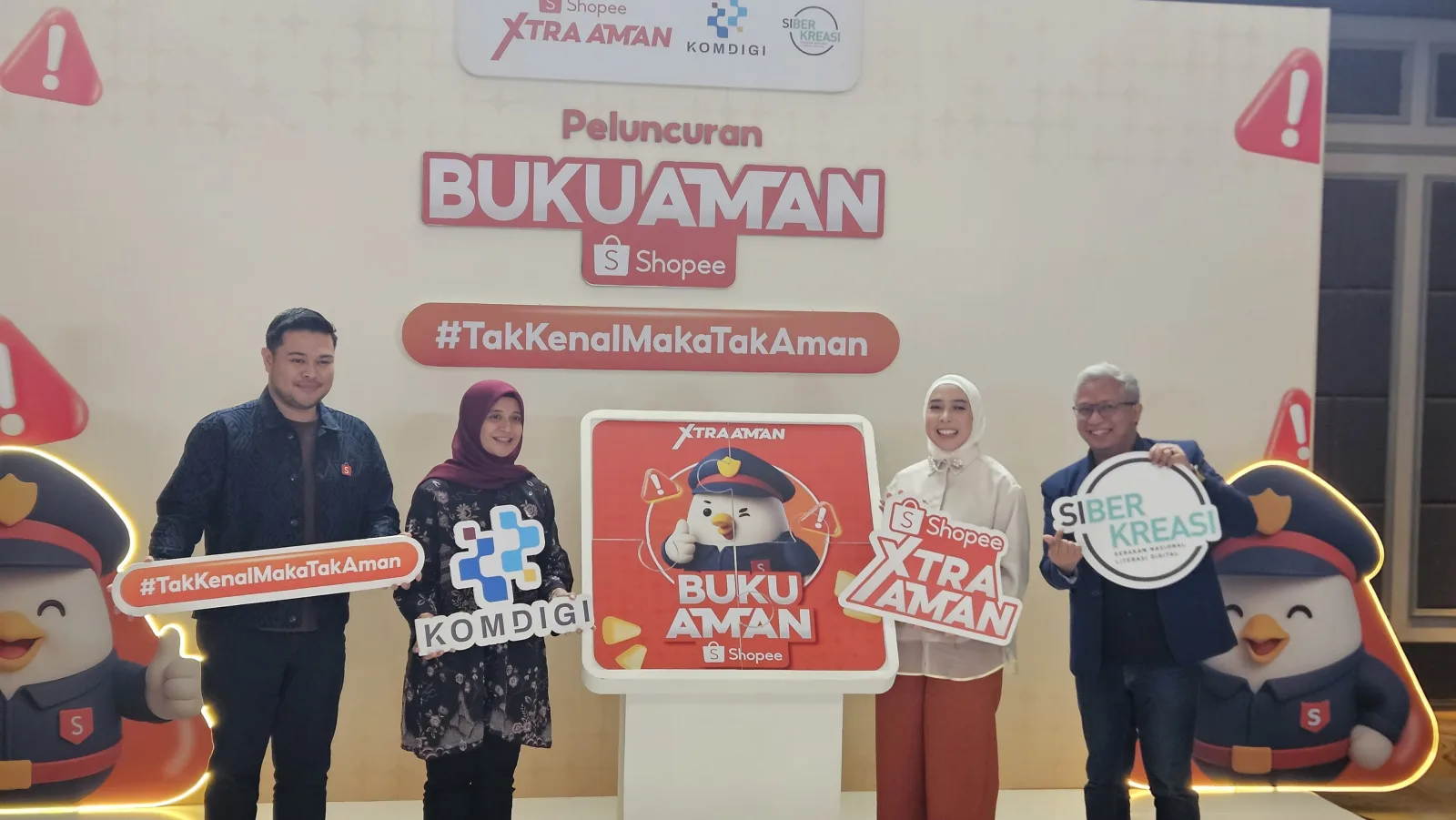 Buku Aman