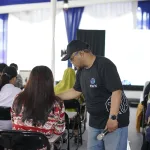 Trainer Mwx Memberikan Panduan Penggunaan Solusi Ai Dari Mwx Kepada Peserta Pelatihan
