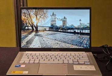 Asus Vivobook