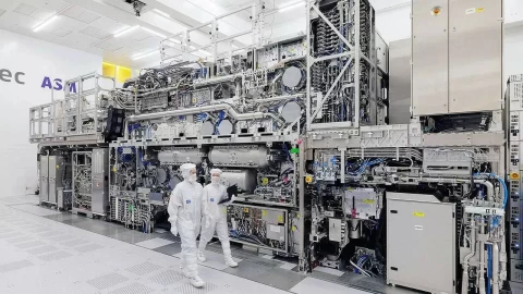 Euv