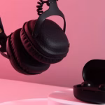 Headphone