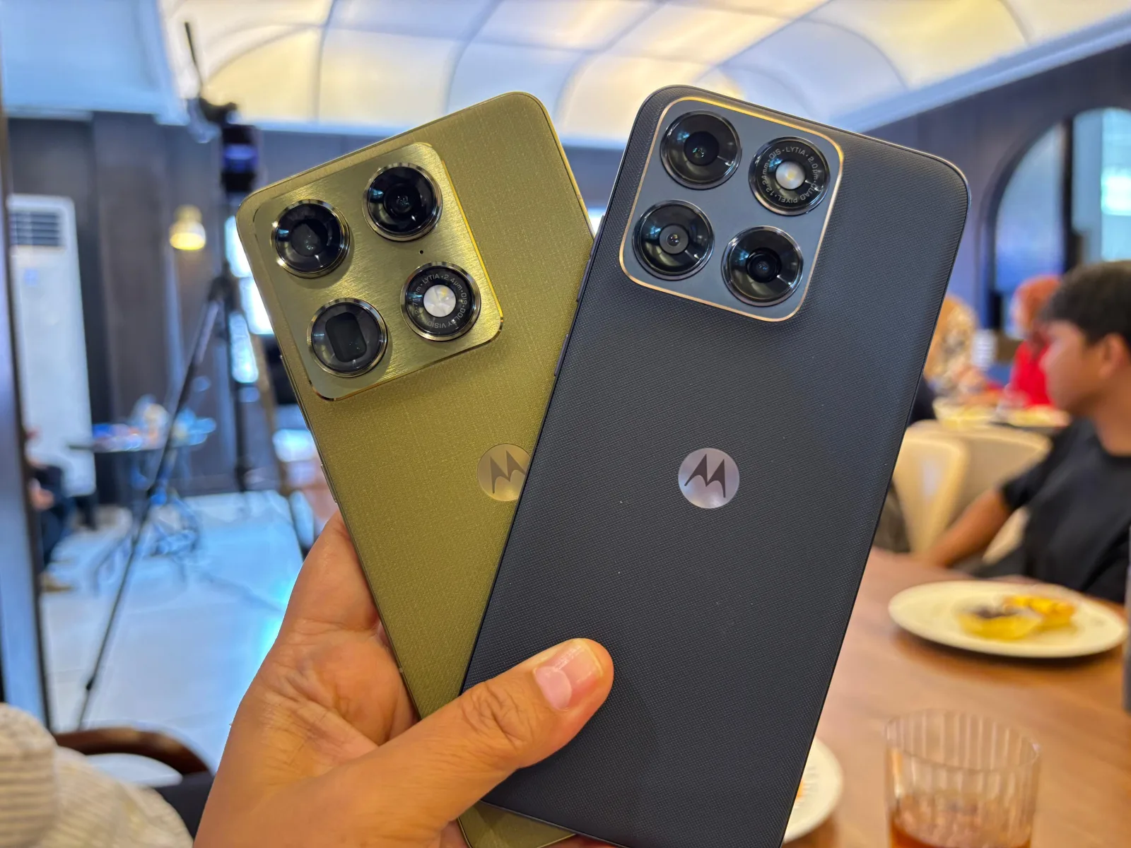 Motorola Signature