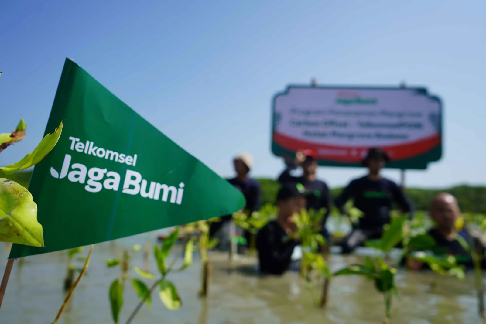 Telkomsel Jaga Bumi