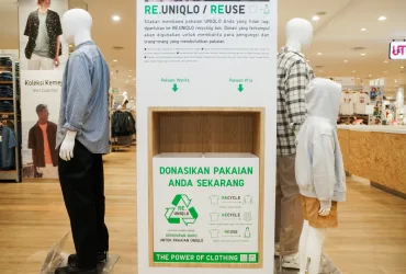 Uniqlo Hari Bumi 2