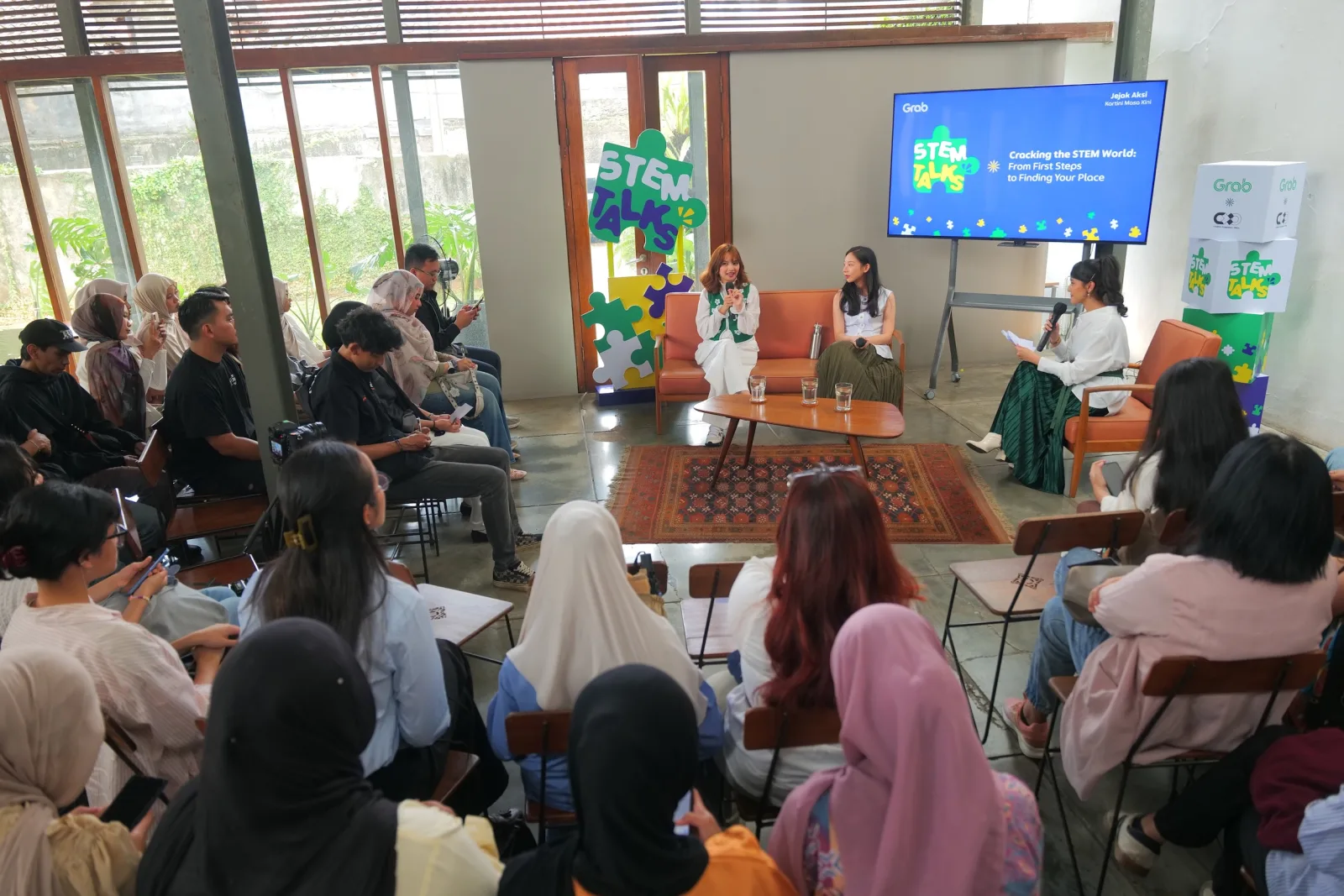 Grab Stem Talks