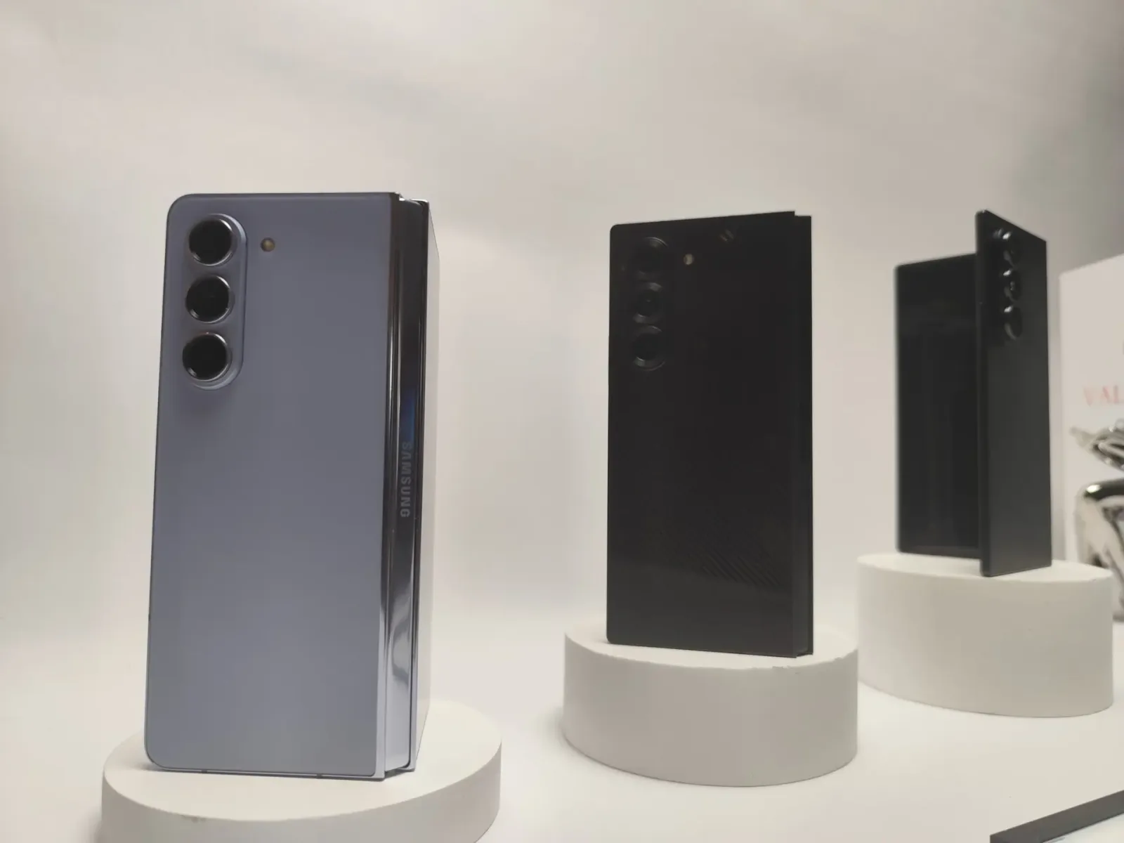 Galaxyzfold8
