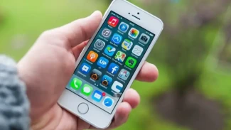 iPhone Lama Terancam Kehilangan Fitur AI Terbaru