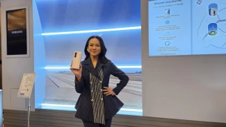 Yura Yunita Ungkap Alasan Lebih Pilih Galaxy Z Fold 6